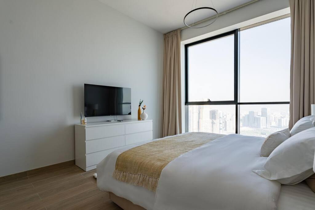Photo of Bedroom in Al Majaz