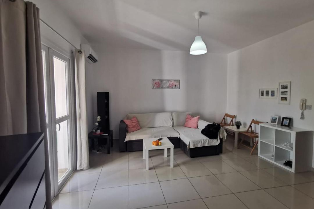 Photo of Livingroom in Umm Suqeim 3