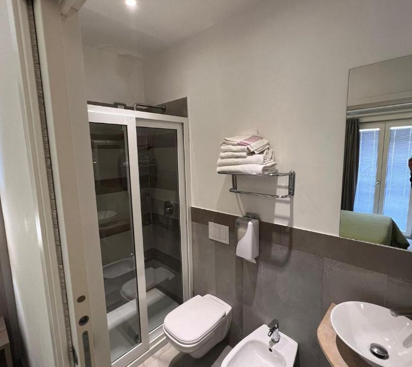 Photo of Bathroom in Giugliano in Campania