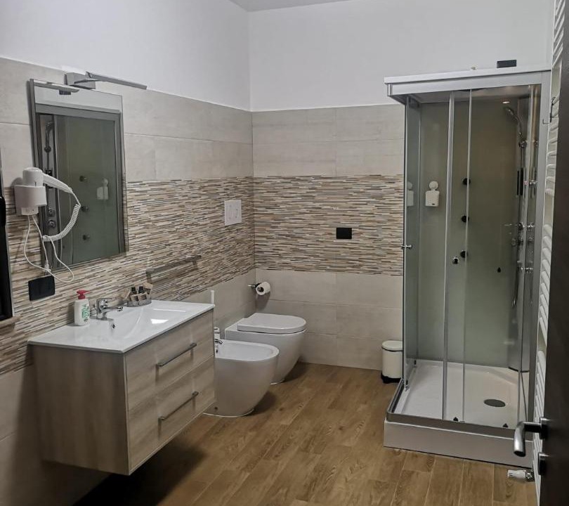Photo of Bathroom in Cinquefrondi
