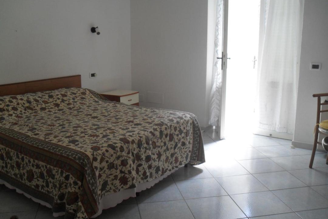 Photo of Bedroom in Ischia Porto