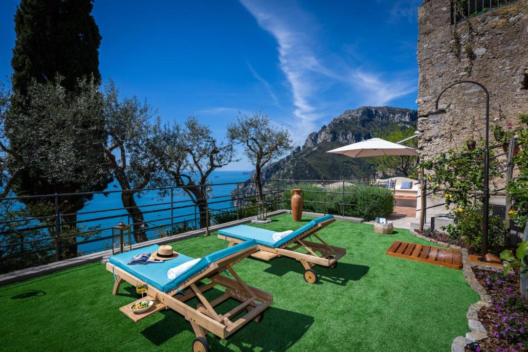 Photo of Outdoor in Montepertuso