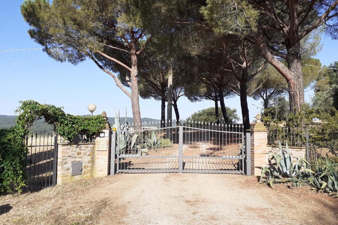 Photo of Others in Magliano in Toscana