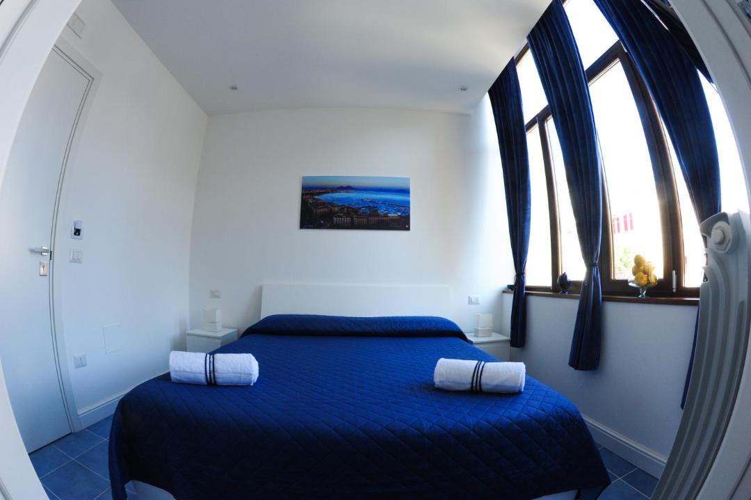 Photo of Bedroom in Torre del Greco