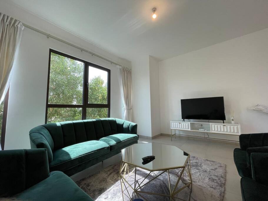 Photo of Livingroom in Umm Suqeim 3