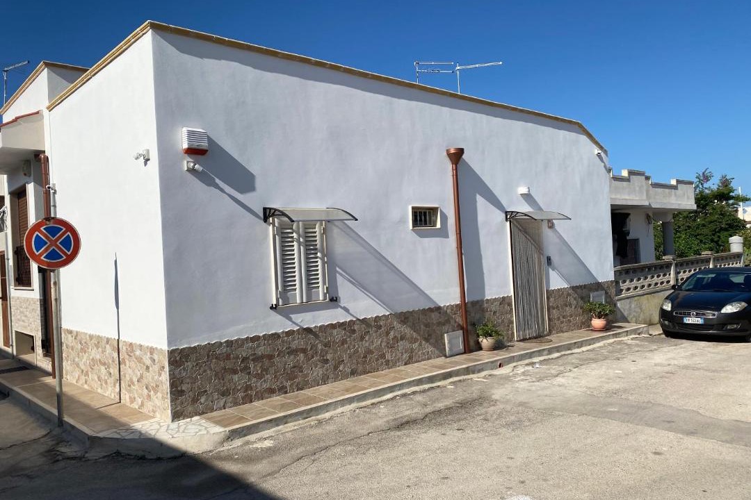 Photo of Buildings in Torre Ovo