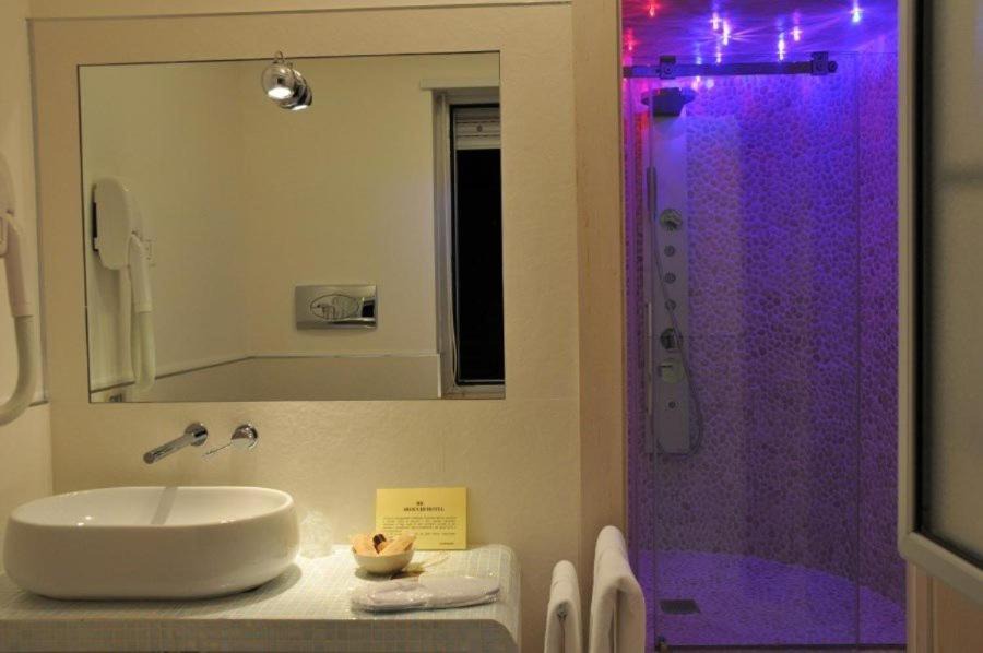 Photo of Bathroom in Tito