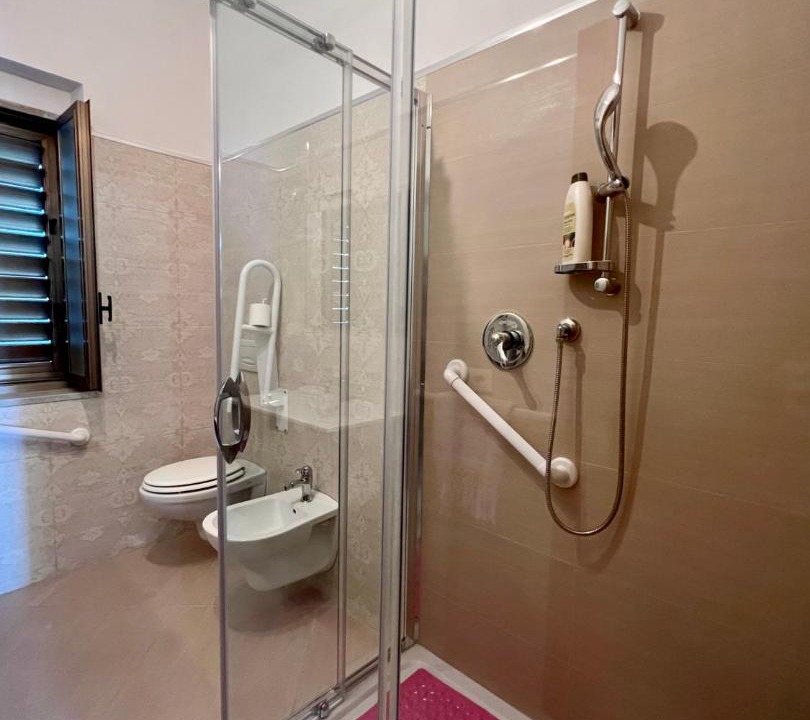 Photo of Bathroom in San Lorenzo