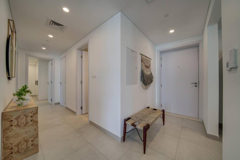Photo of Livingroom in Umm Suqeim 3