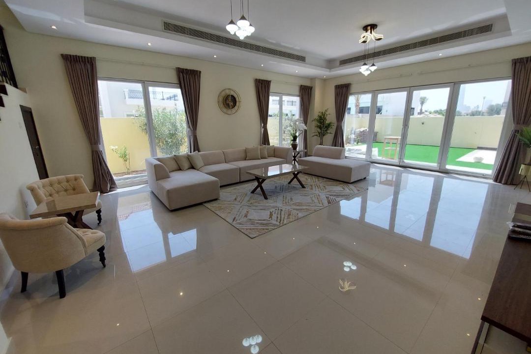 Photo of Livingroom in Jumeirah Park