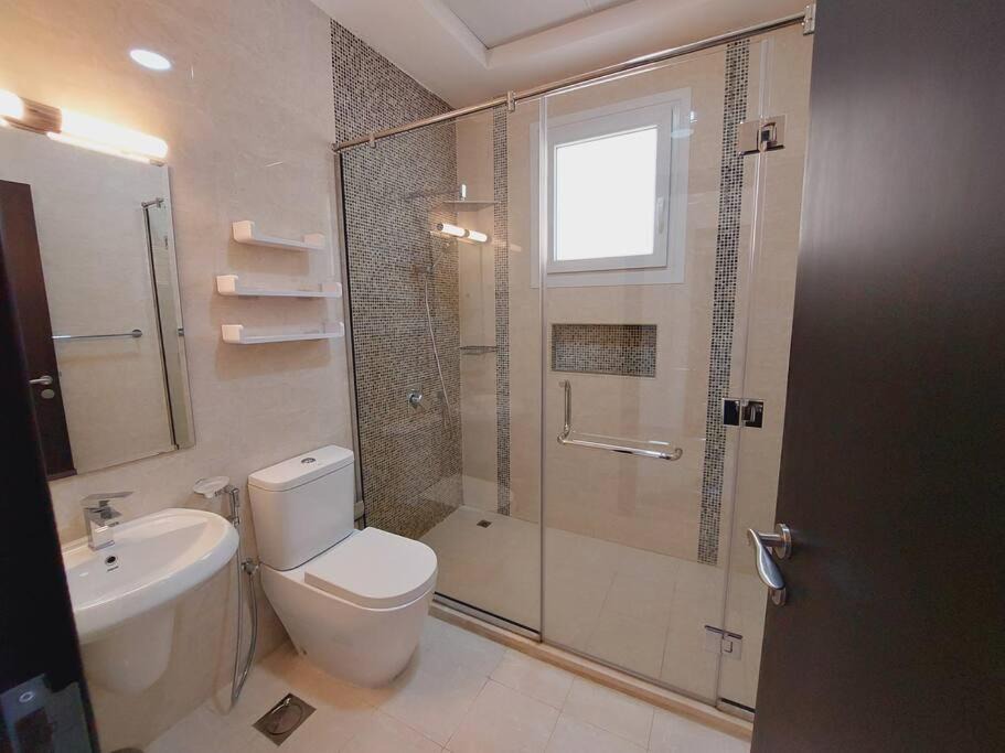 Photo of Bathroom in Jumeirah Park