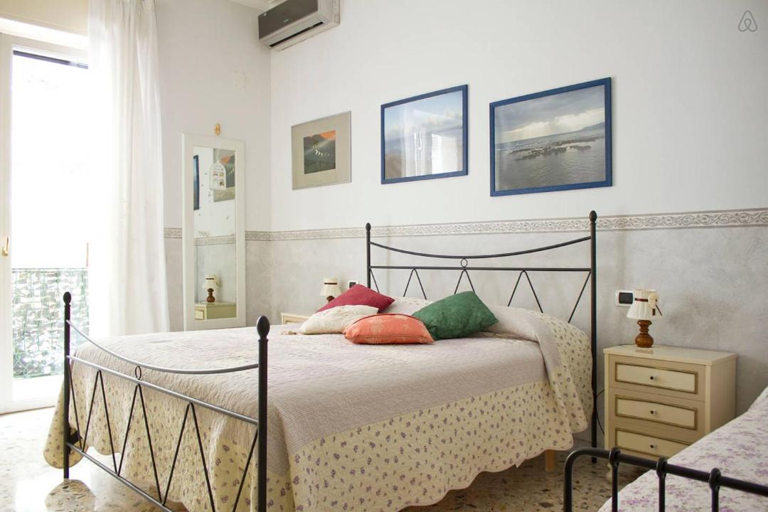 Photo of Bedroom in Arenella
