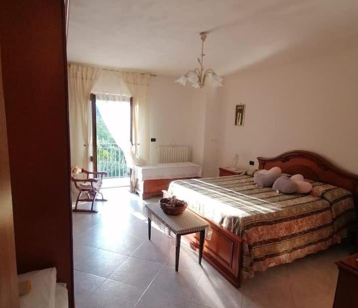 Photo of Bedroom in Laino Borgo