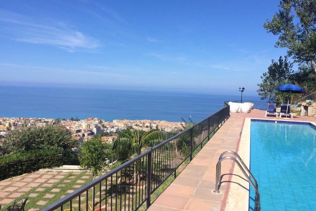 Photo of Outdoor in Drapia