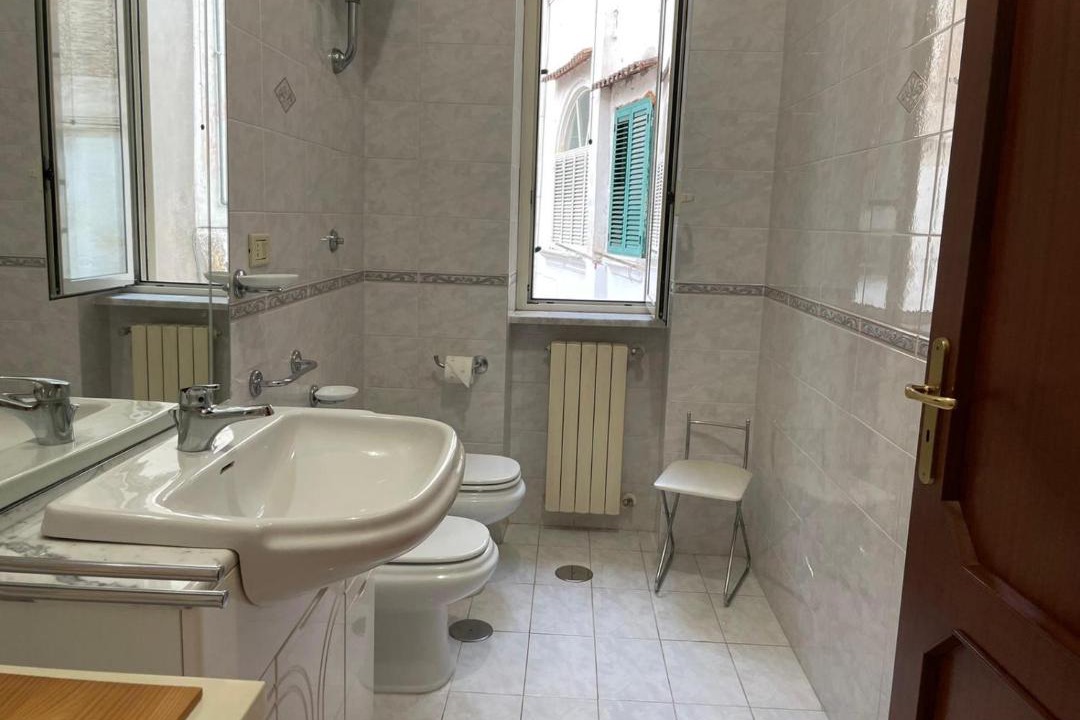 Photo of Bathroom in Marini