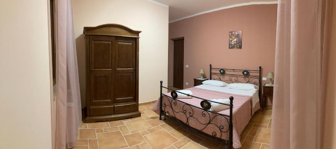 Photo of Bedroom in Venticano