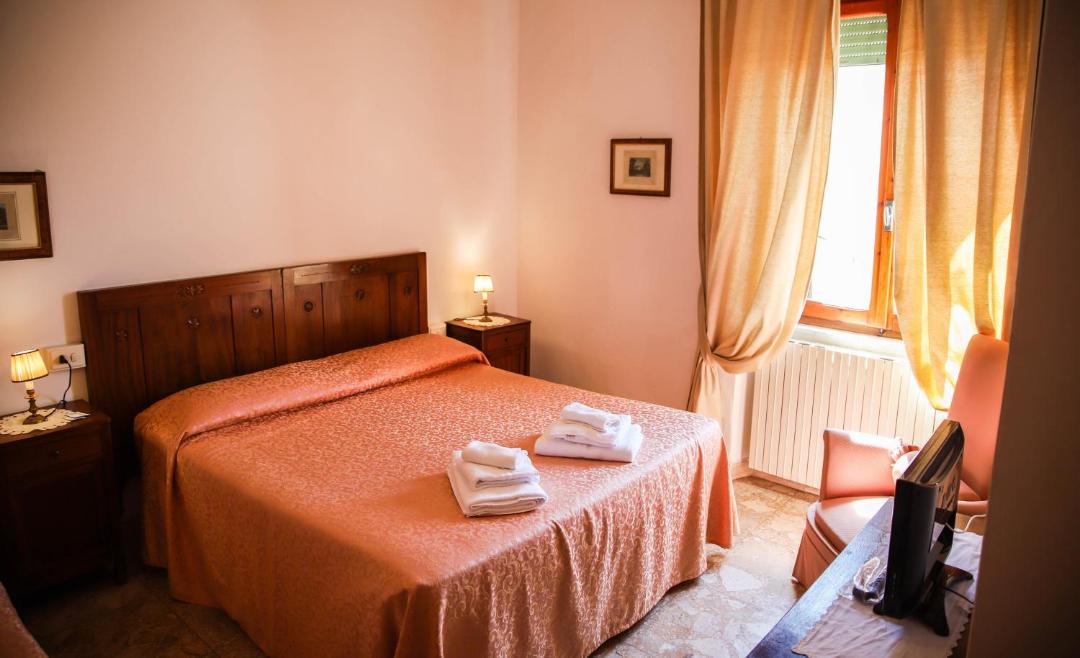 Photo of Bedroom in Saturnia