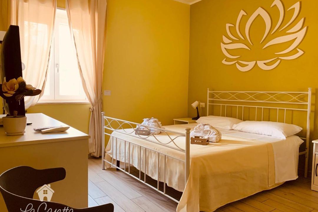 Photo of Bedroom in Sant'Eufemia Lamezia