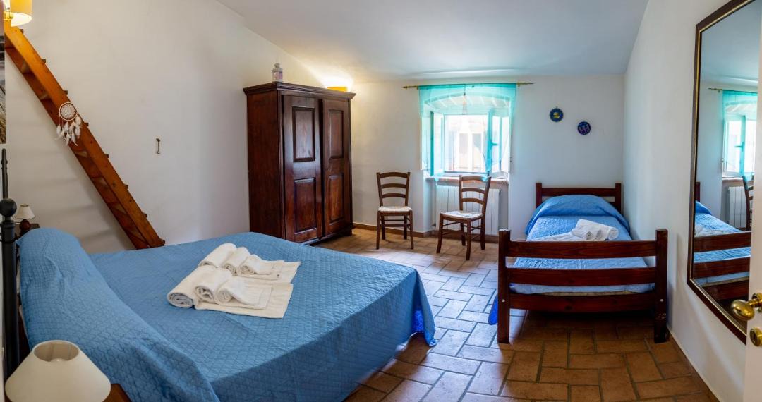 Photo of Bedroom in Tuoro sul Trasimeno