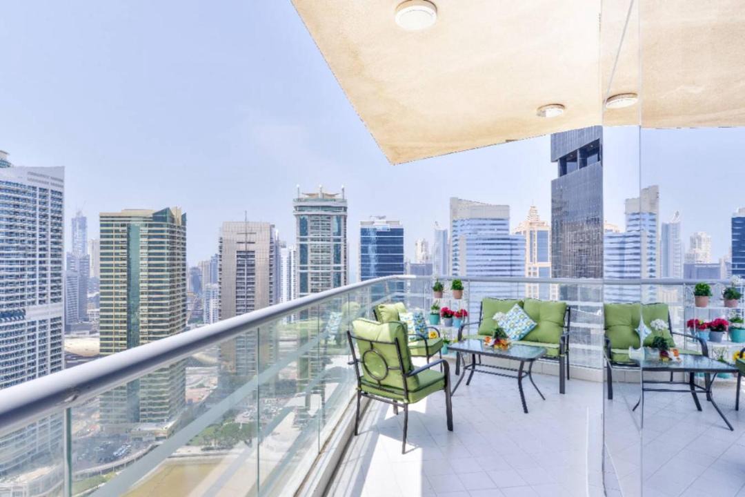 Photo of Patio Balcony in Jumeirah Lake Towers