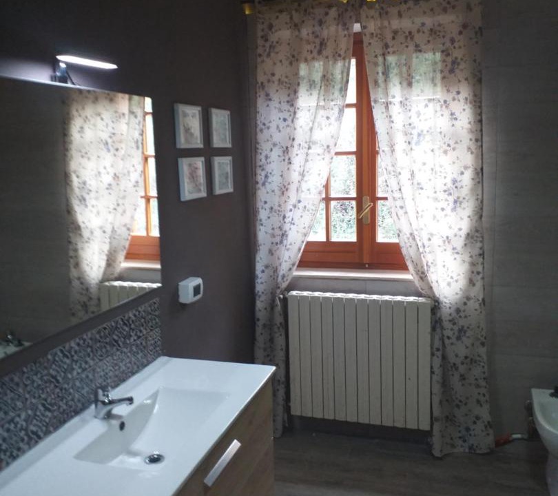 Photo of Bathroom in Pozzilli