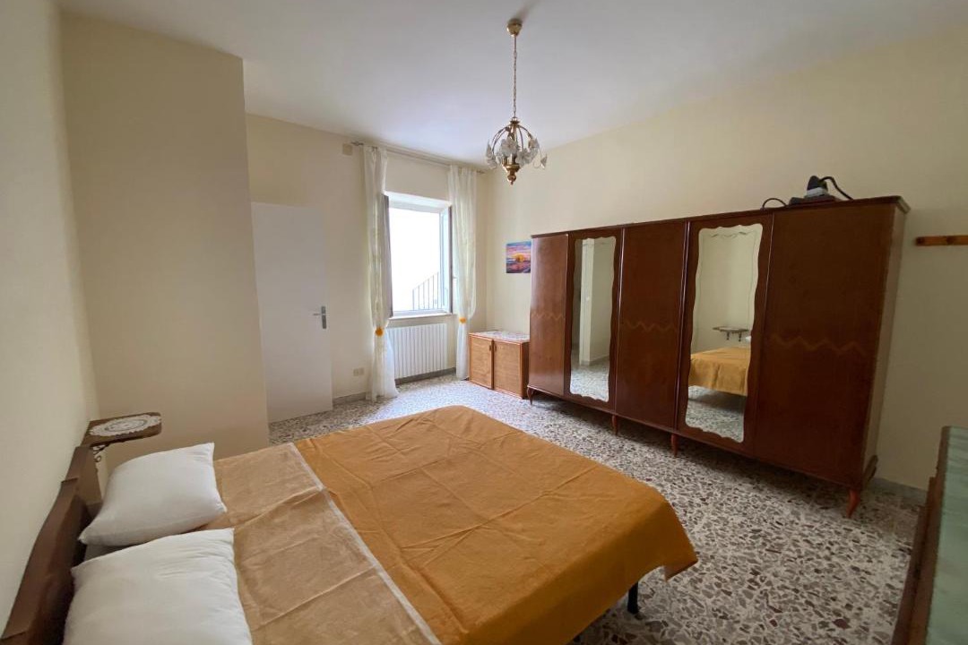 Photo of Bedroom in Ischia Porto