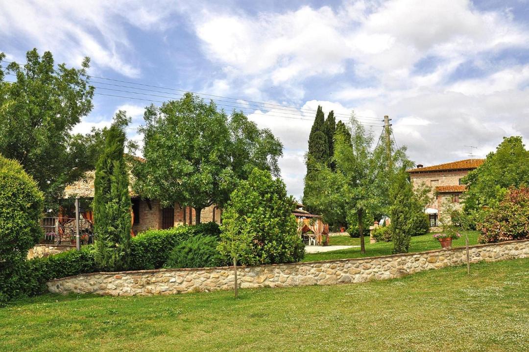 Photo of Others in Volterra