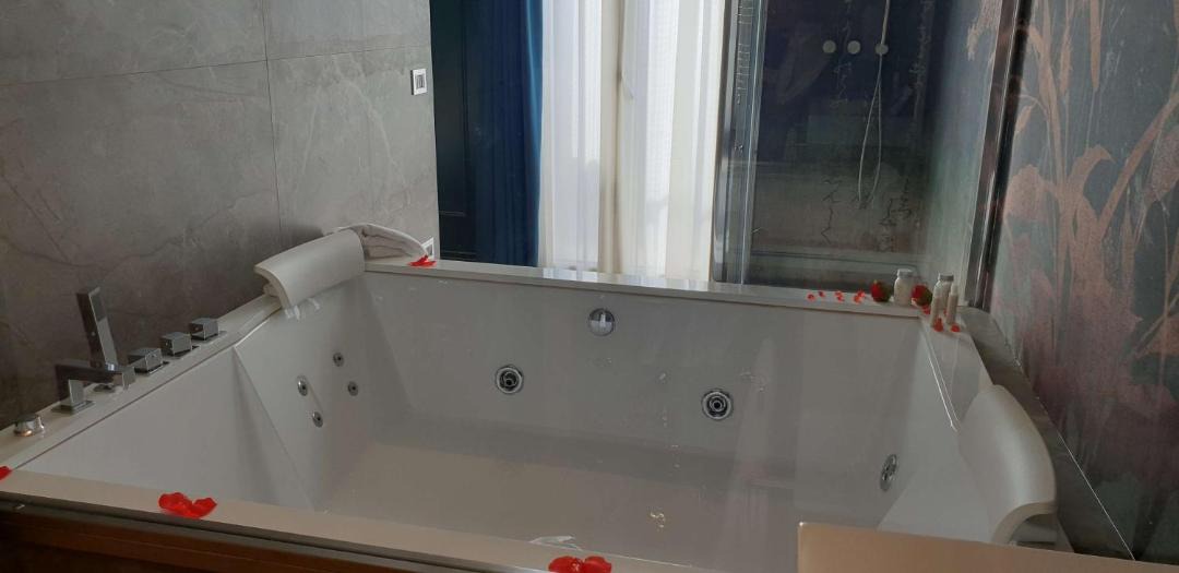 Photo of Bathroom in Catanzaro Lido
