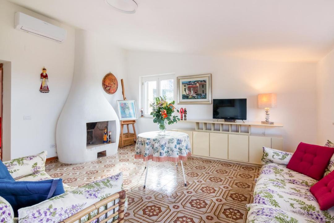 Photo of Livingroom in Cucco-Riviere
