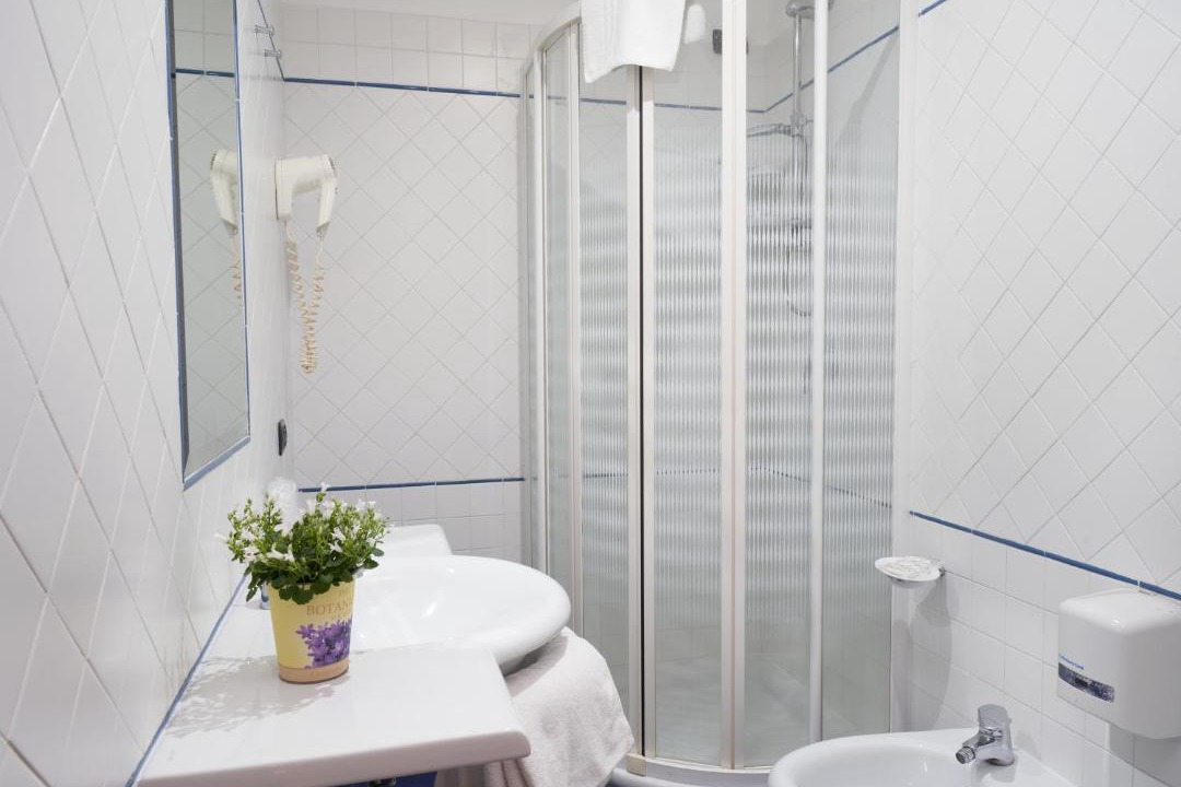 Photo of Bathroom in Amorosi