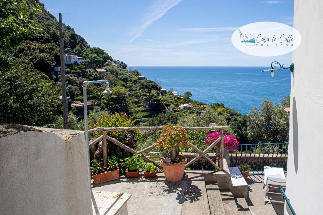 Photo of Patio Balcony in Laurito