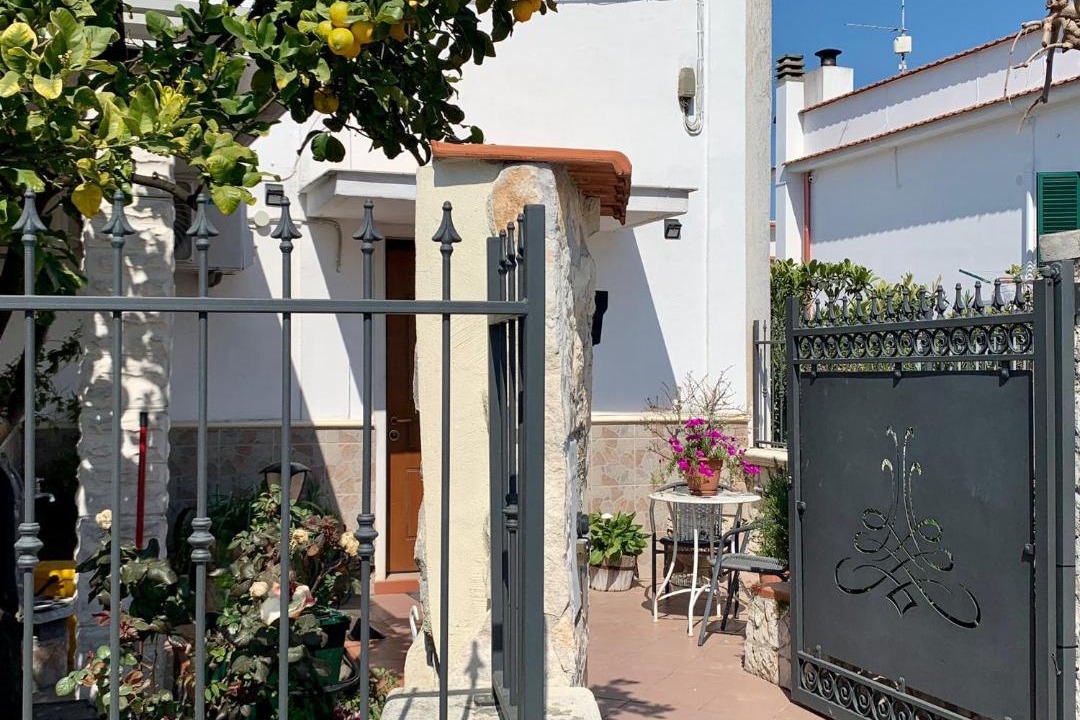 Photo of Buildings in Peschici