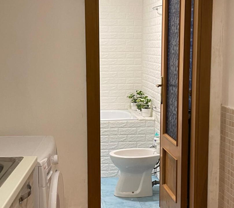 Photo of Bathroom in Mergellina