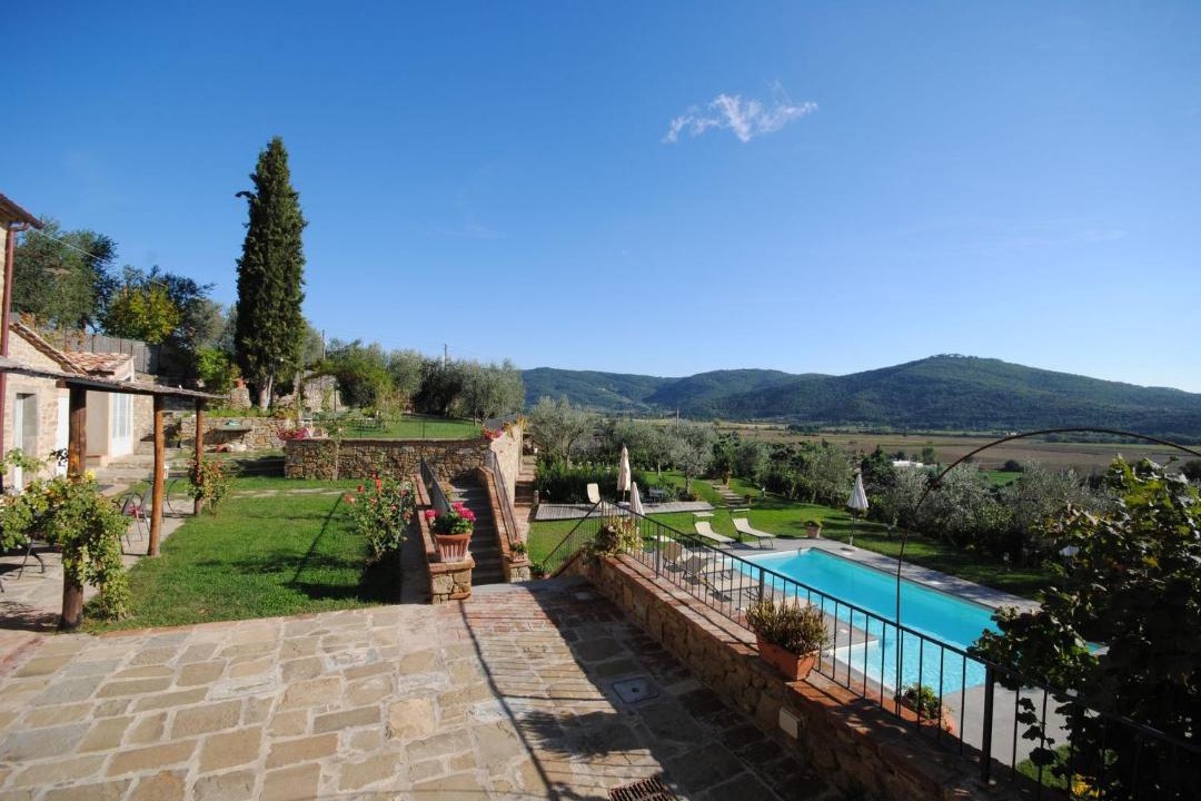 Photo of Outdoor in Pergo
