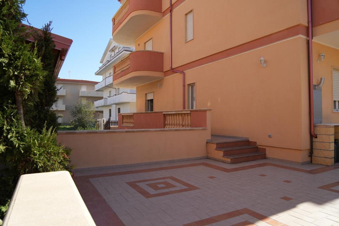 Photo of Buildings in Marina di Strongoli