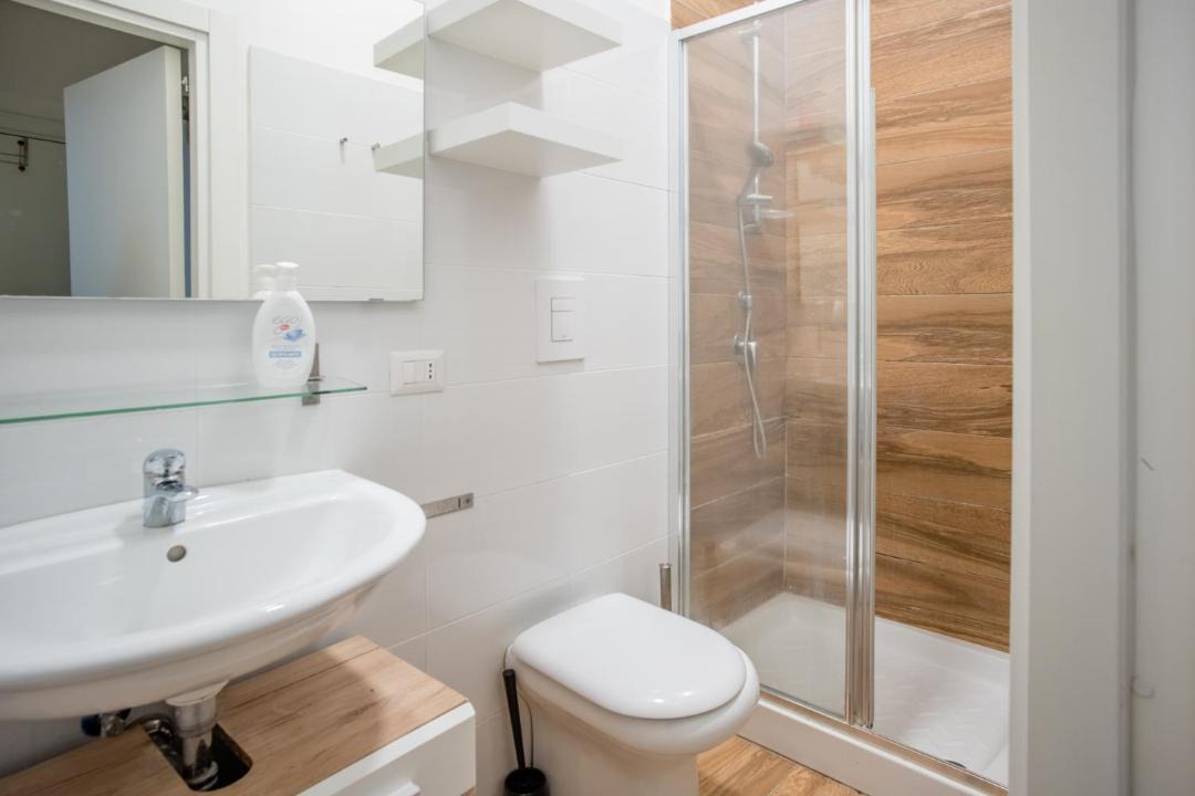 Photo of Bathroom in Quartieri Spagnoli