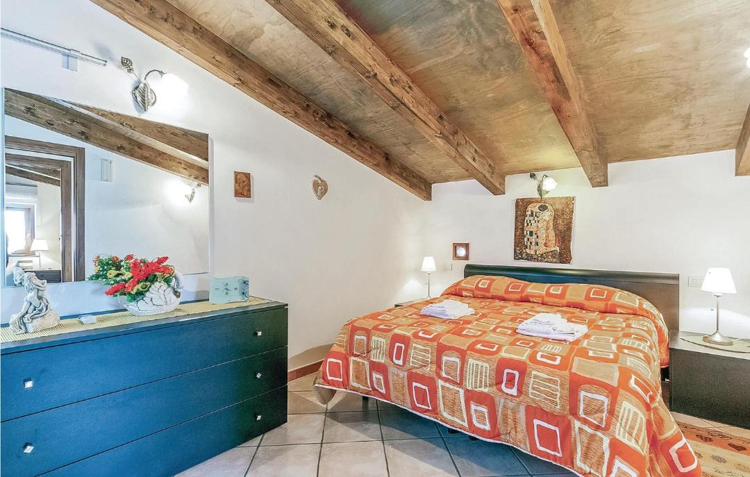 Photo of Bedroom in Furore
