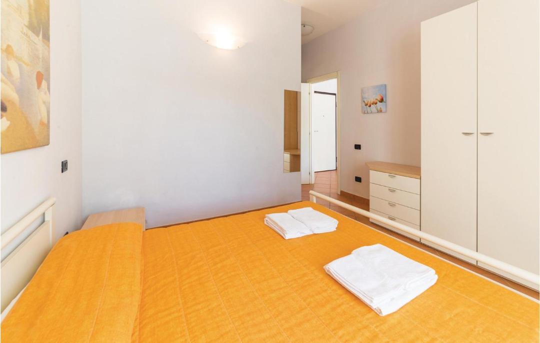 Photo of Bedroom in Lido di Dante