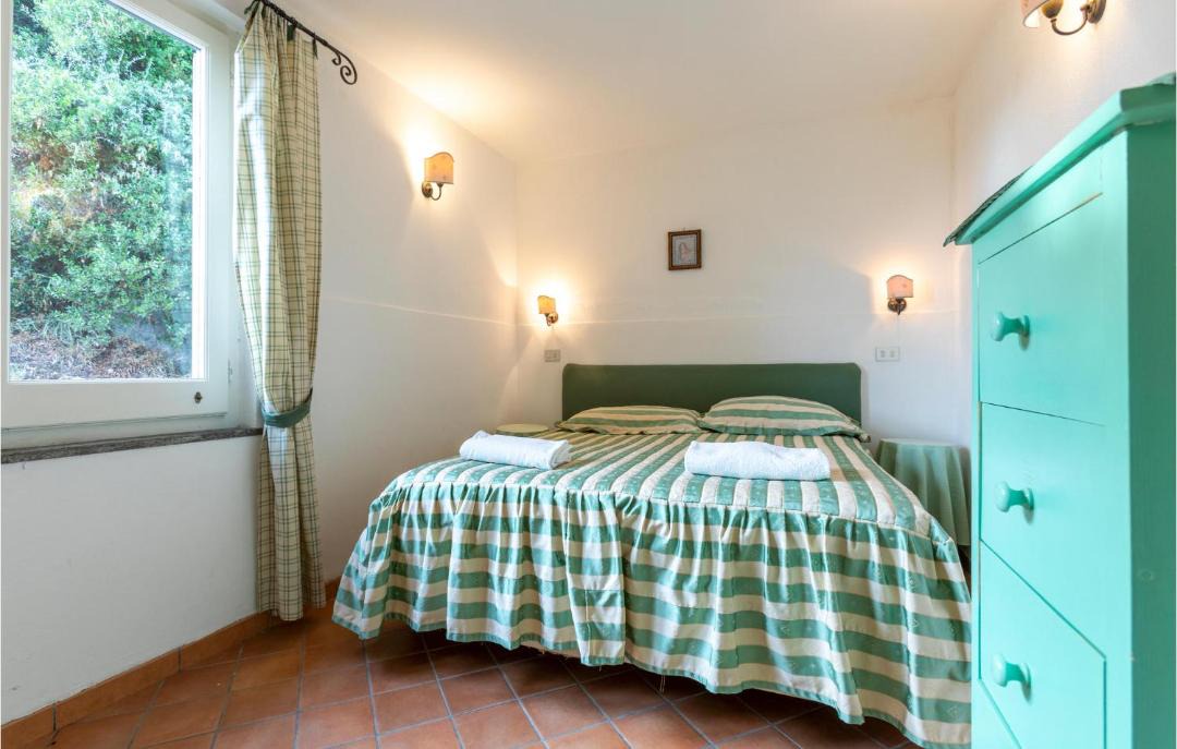 Photo of Bedroom in Sant'Agata sui Due Golfi