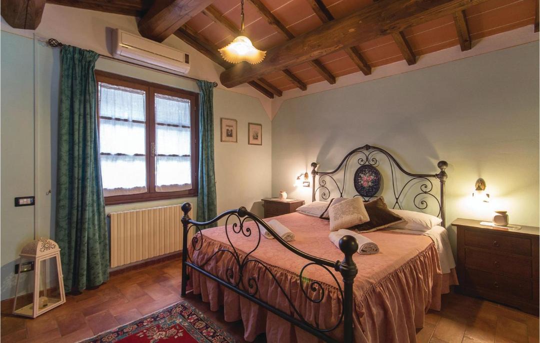 Photo of Bedroom in Castiglione del Lago