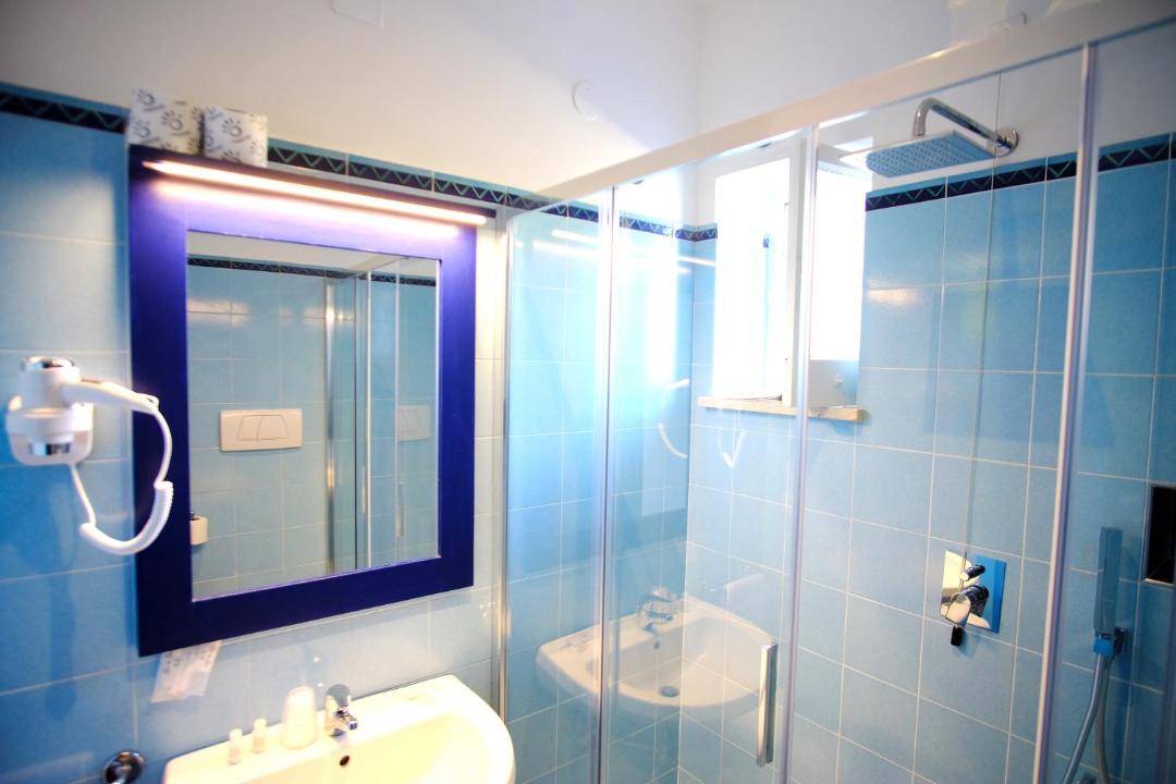 Photo of Bathroom in Marina di Puolo