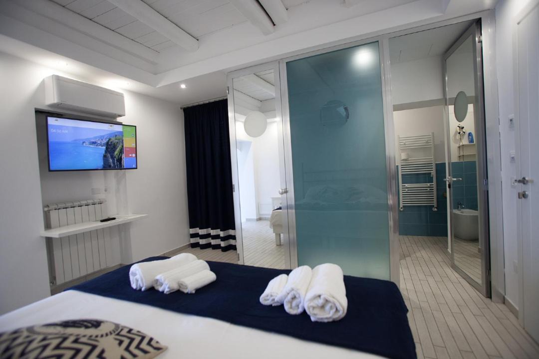 Photo of Bedroom in Tropea