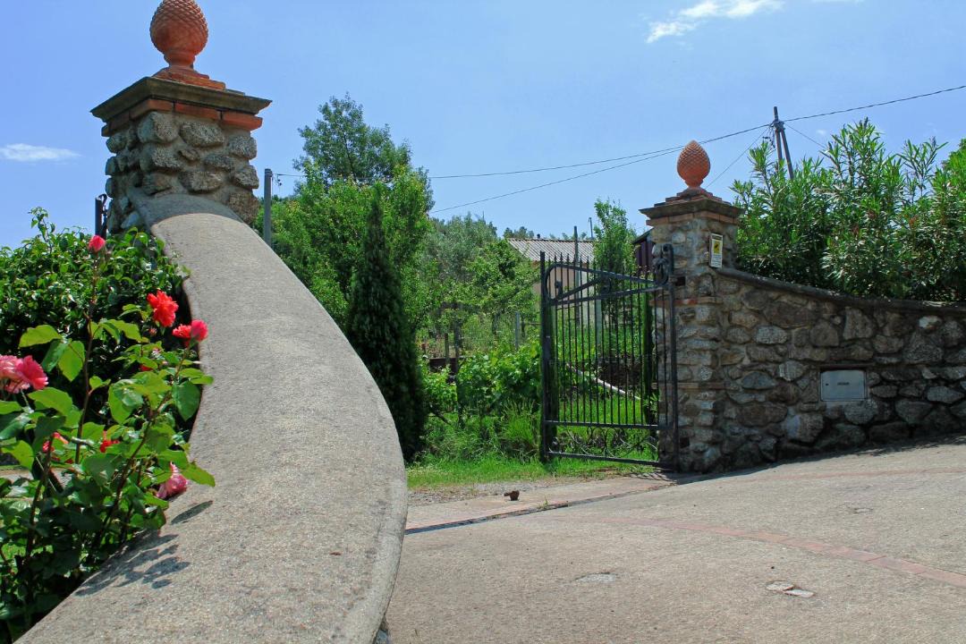 Photo of Buildings in Amaroni