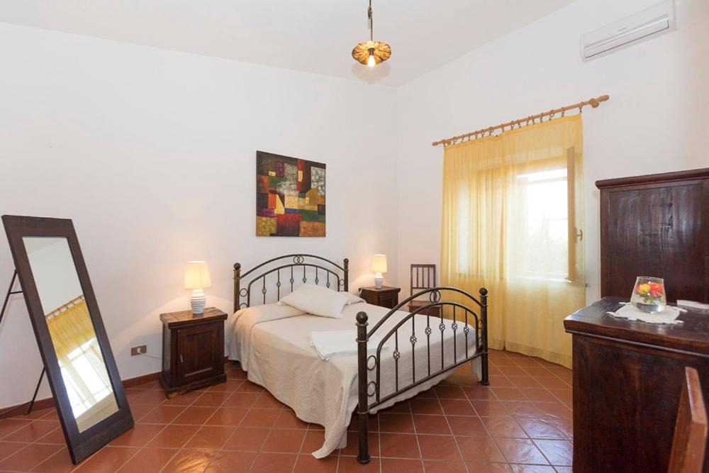 Photo of Bedroom in Strongoli