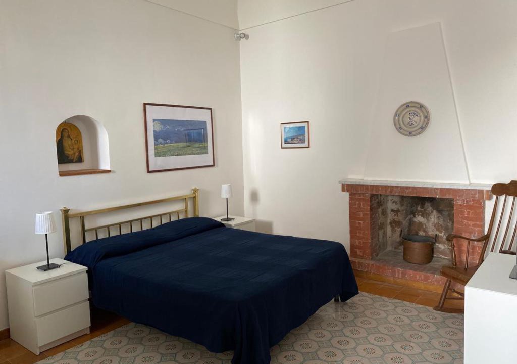 Photo of Bedroom in Meta