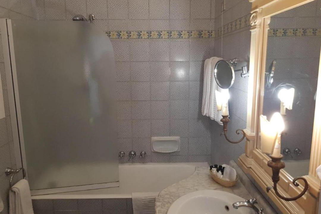 Photo of Bathroom in Marina Grande