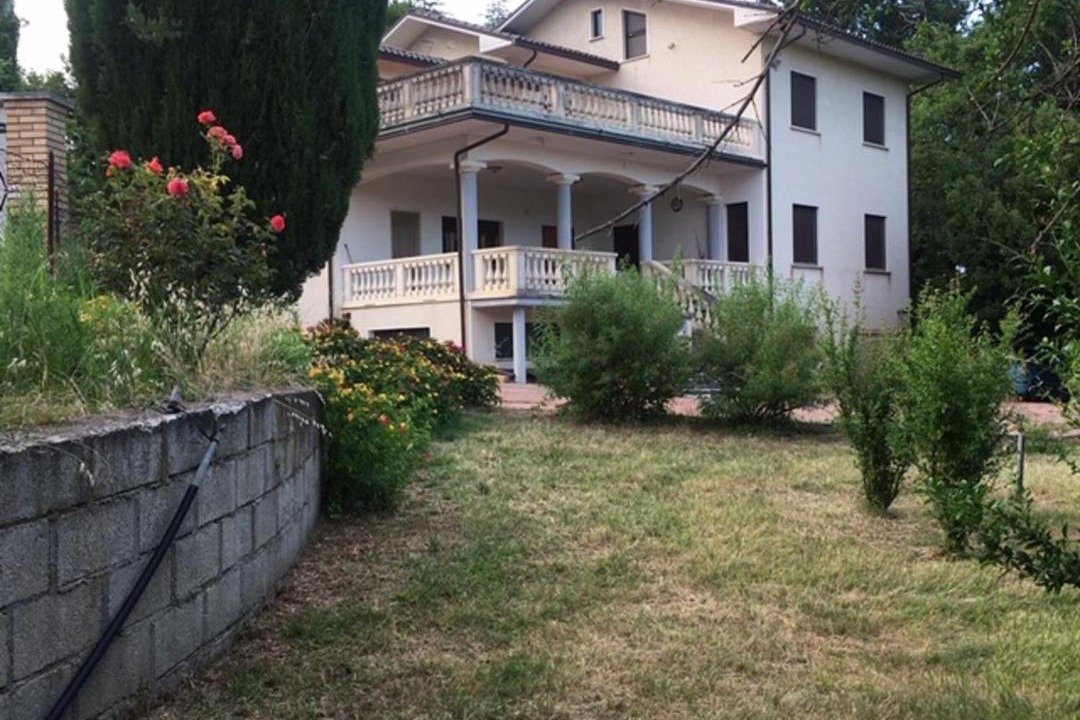 Photo of Buildings in Rapino