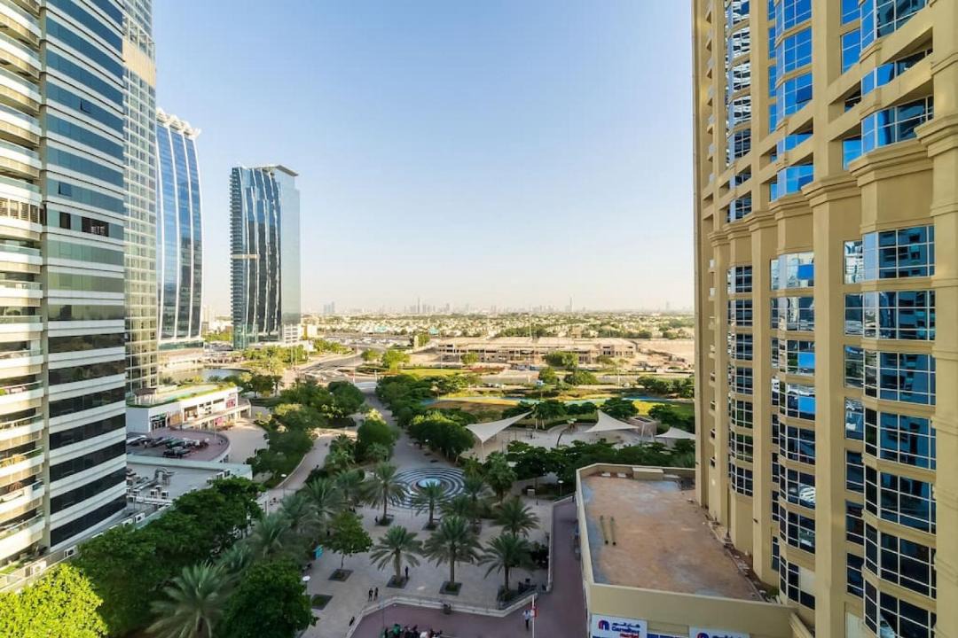Photo of Buildings in Jumeirah Lake Towers