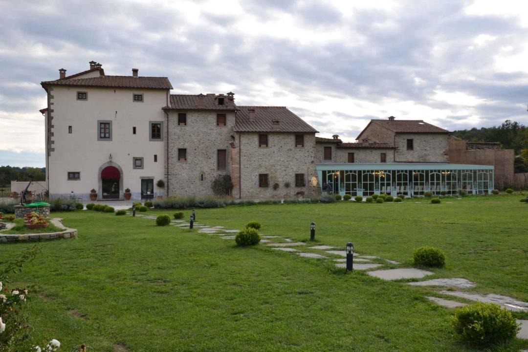 Photo of Others in Cincelli
