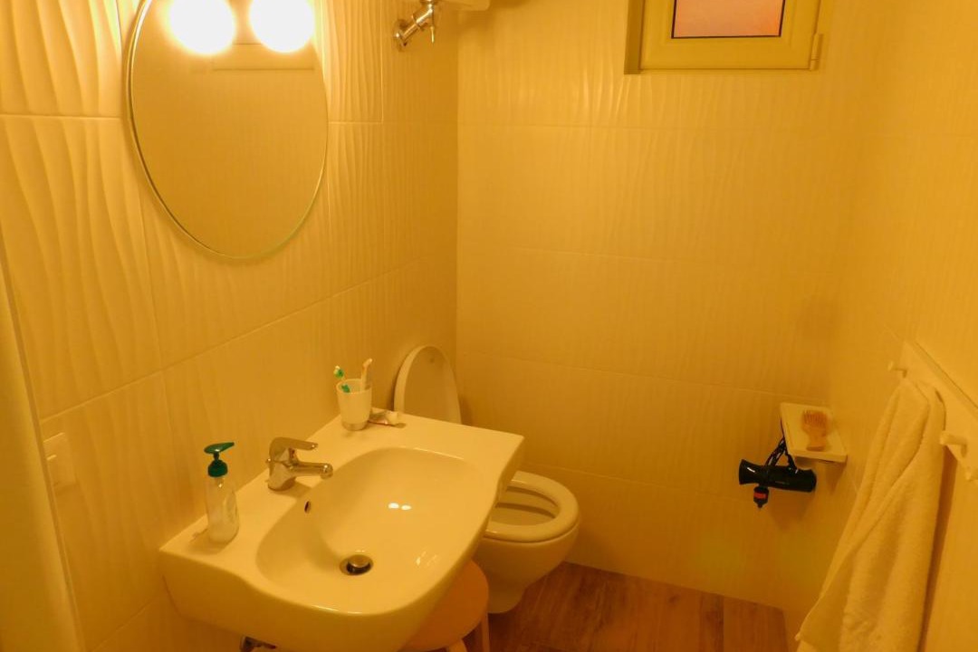 Photo of Bathroom in Pizzo